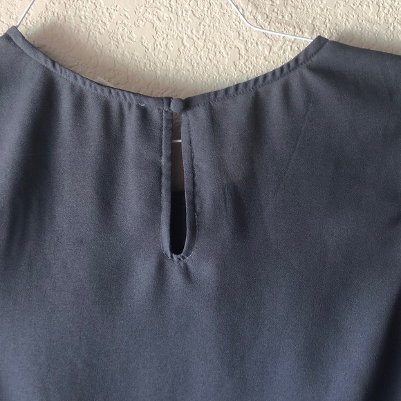 41 Hawthorne Gray Blouse with Lace Short-Sleeves - Picture 4 of 4